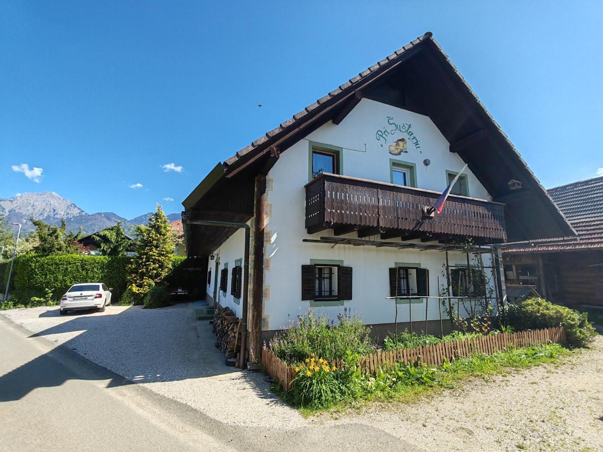 Apartment Ursa Major Preddvor Zewnętrze zdjęcie